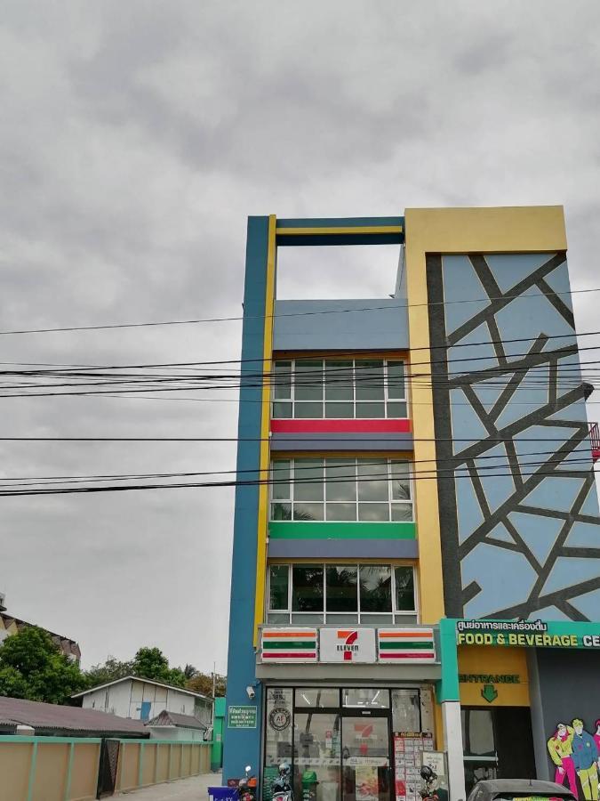The Sea Bangsaen Hotel 外观 照片
