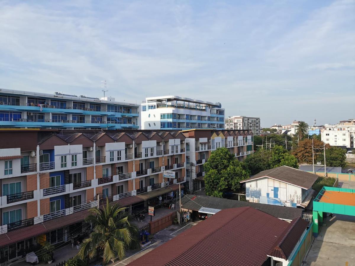 The Sea Bangsaen Hotel 外观 照片