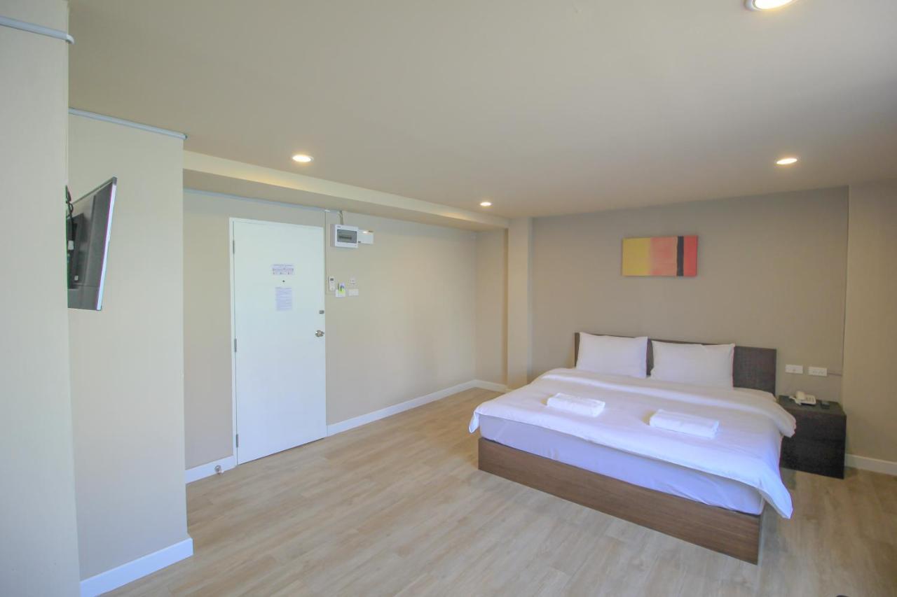 The Sea Bangsaen Hotel 外观 照片