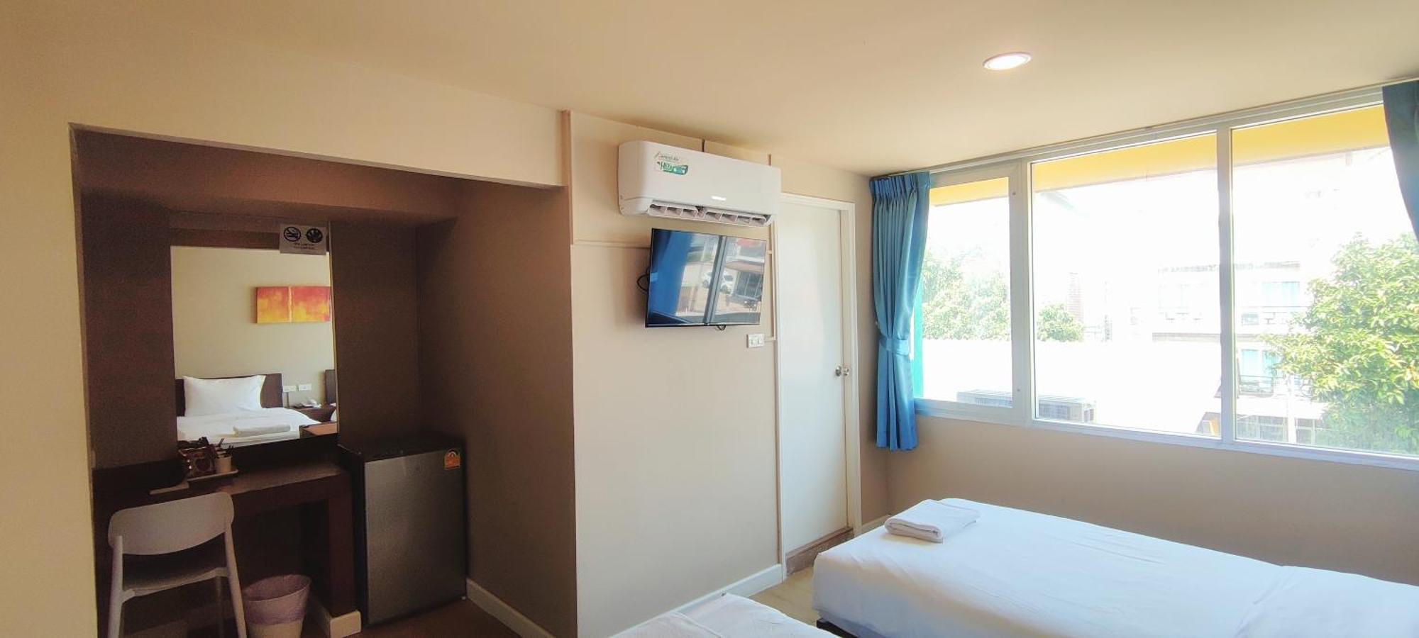 The Sea Bangsaen Hotel 外观 照片